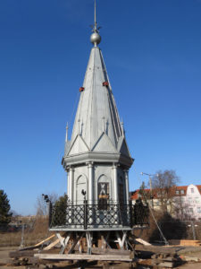 muennich_Neuer-Wasserturm_Dessau_Dachlaterne-am-Boden-saniert-2013_810x1080px